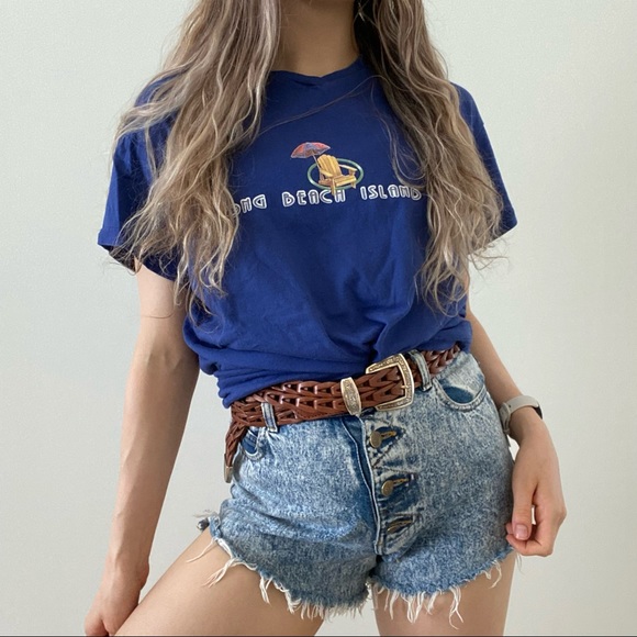 Vintage 2000 Long Beach Island V-Neck Tee - Picture 12 of 14